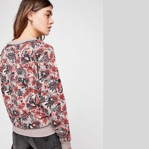 Free People Go On Get Floral Top - Picture 2 of 8